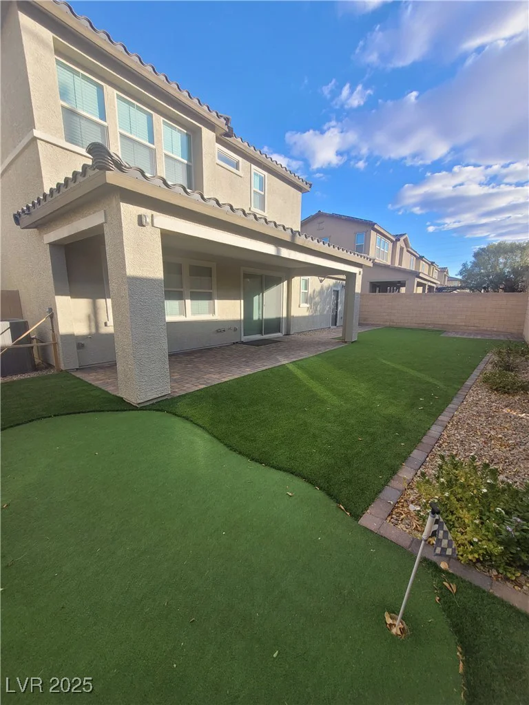 8051 California Pine, Las Vegas, NV 89166