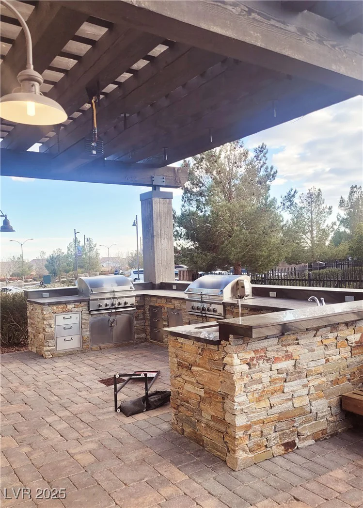 8051 California Pine, Las Vegas, NV 89166