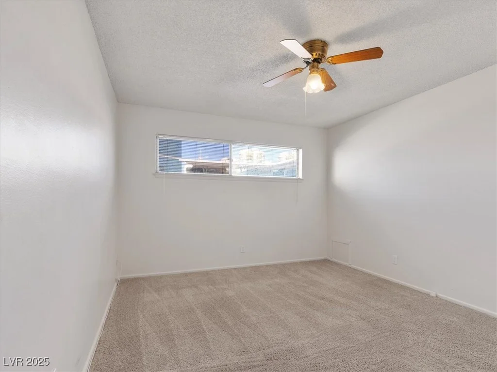 350 Desert Inn, Las Vegas, NV 89109