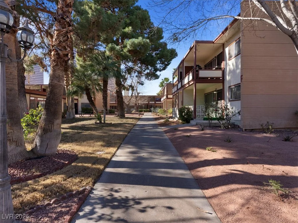 350 Desert Inn, Las Vegas, NV 89109