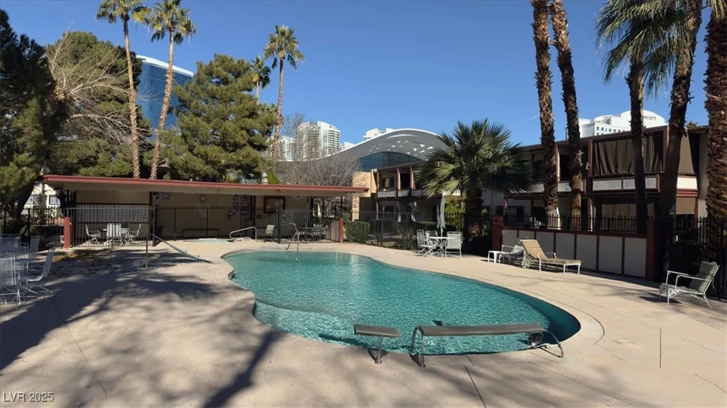350 Desert Inn, Las Vegas, NV 89109