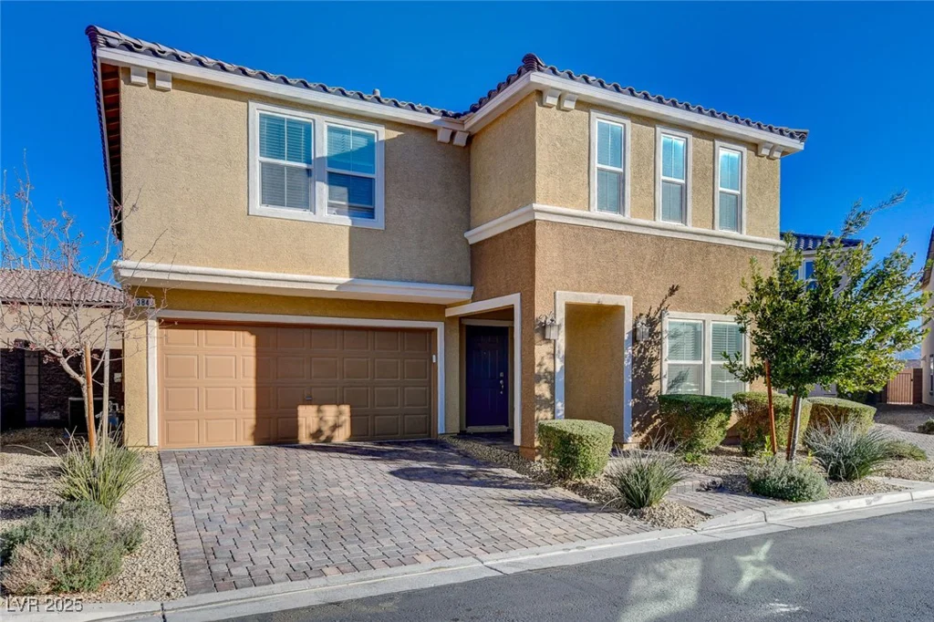 3849 Park Field, Las Vegas, NV 89120