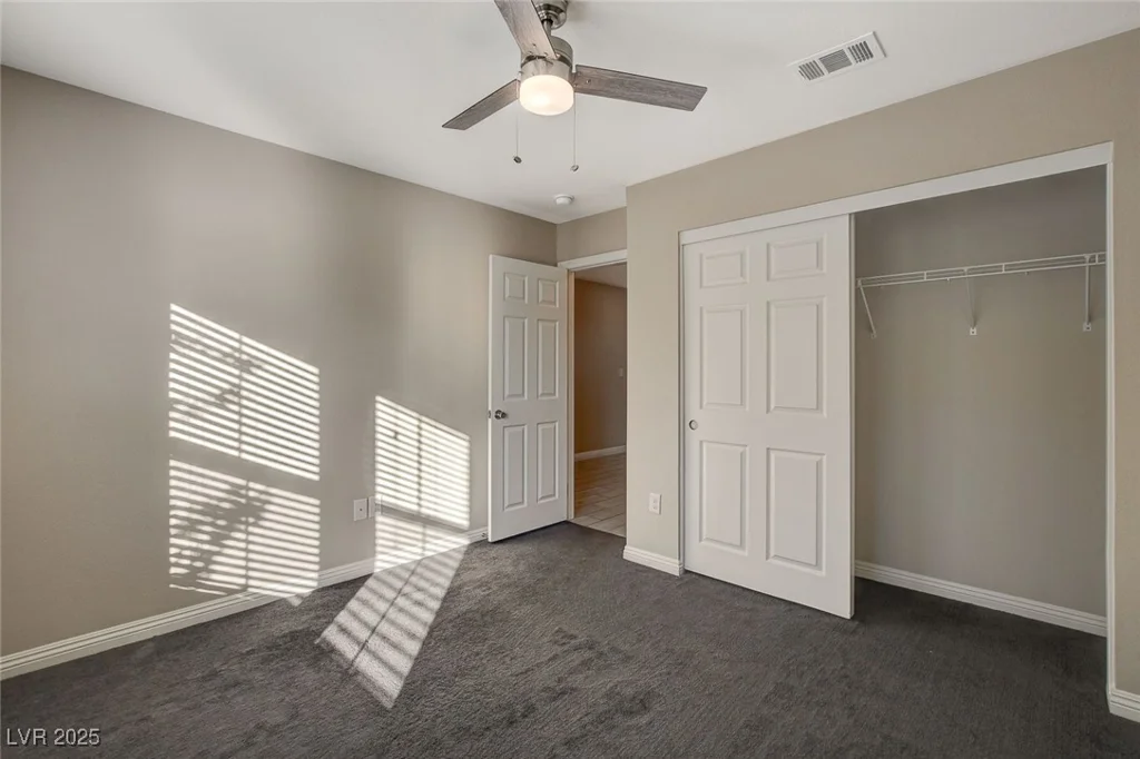 3849 Park Field, Las Vegas, NV 89120