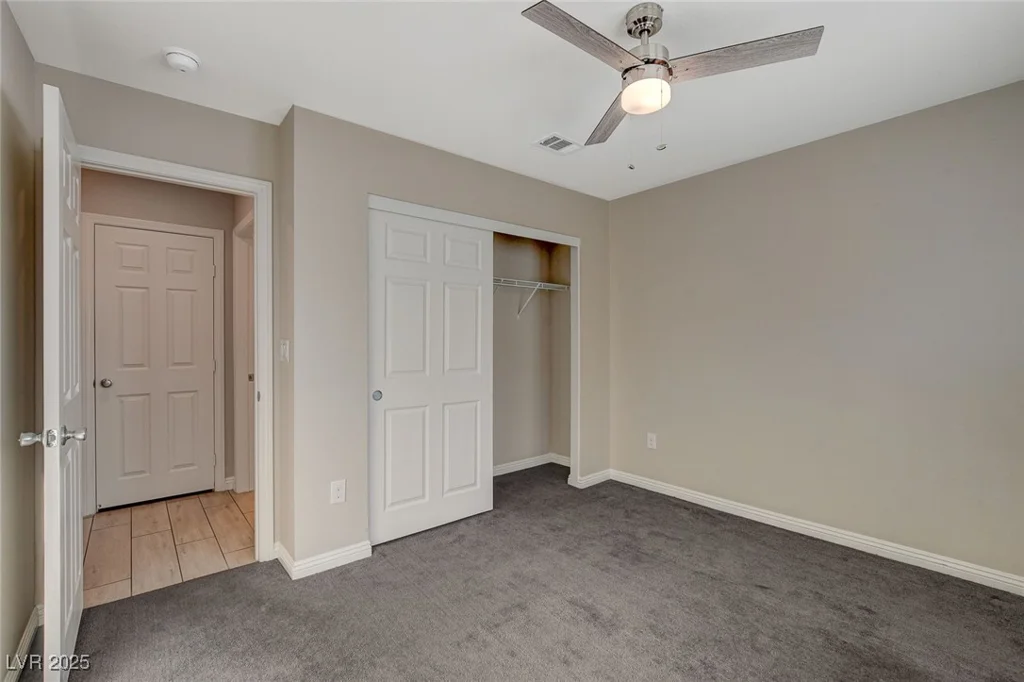 3849 Park Field, Las Vegas, NV 89120