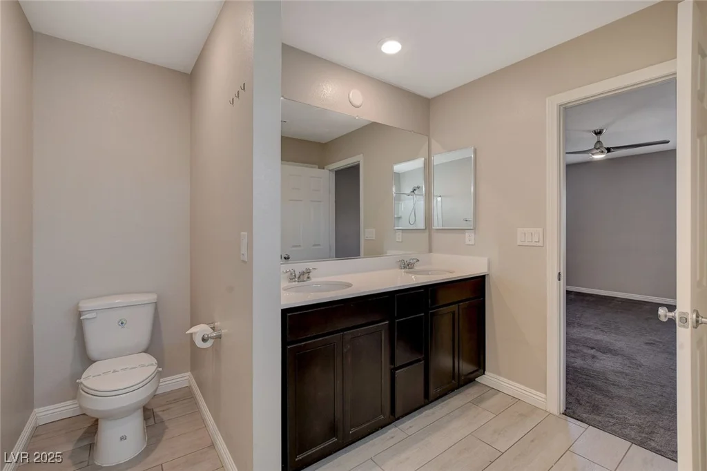 3849 Park Field, Las Vegas, NV 89120