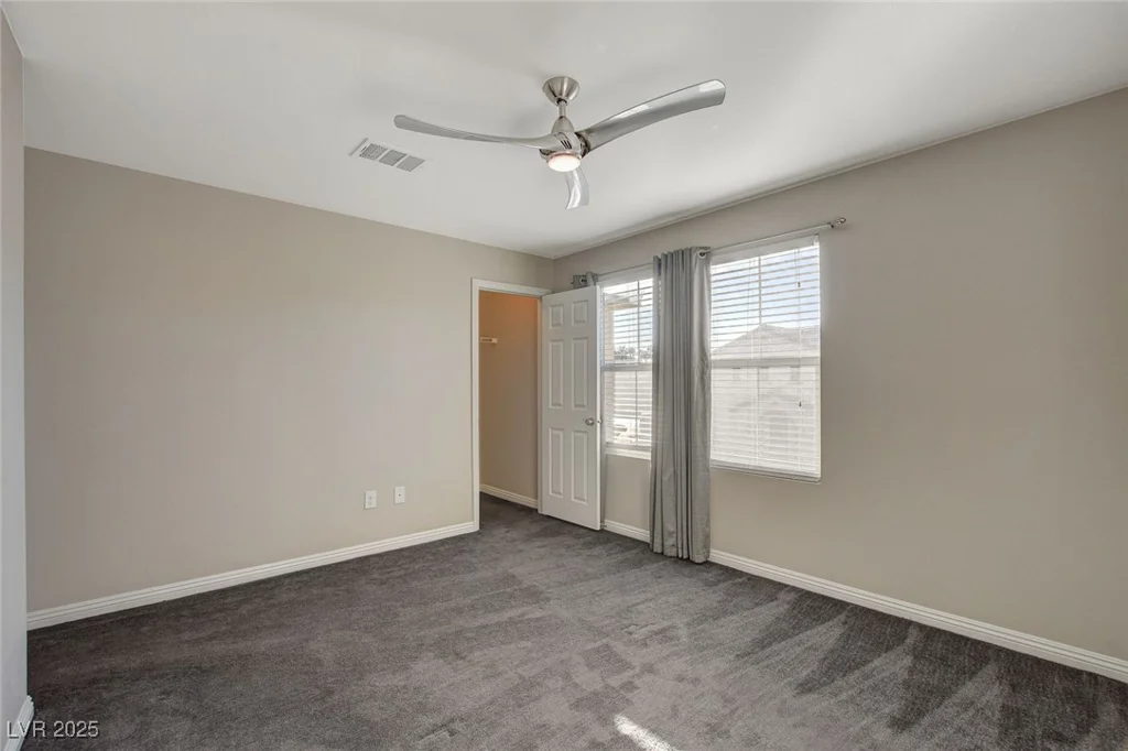 3849 Park Field, Las Vegas, NV 89120