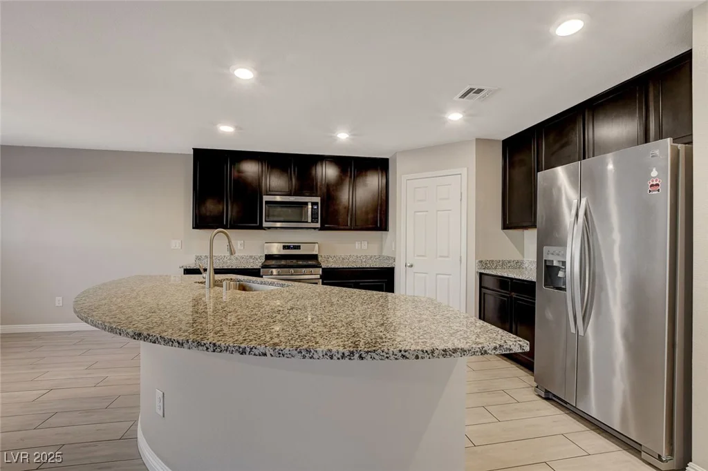 3849 Park Field, Las Vegas, NV 89120