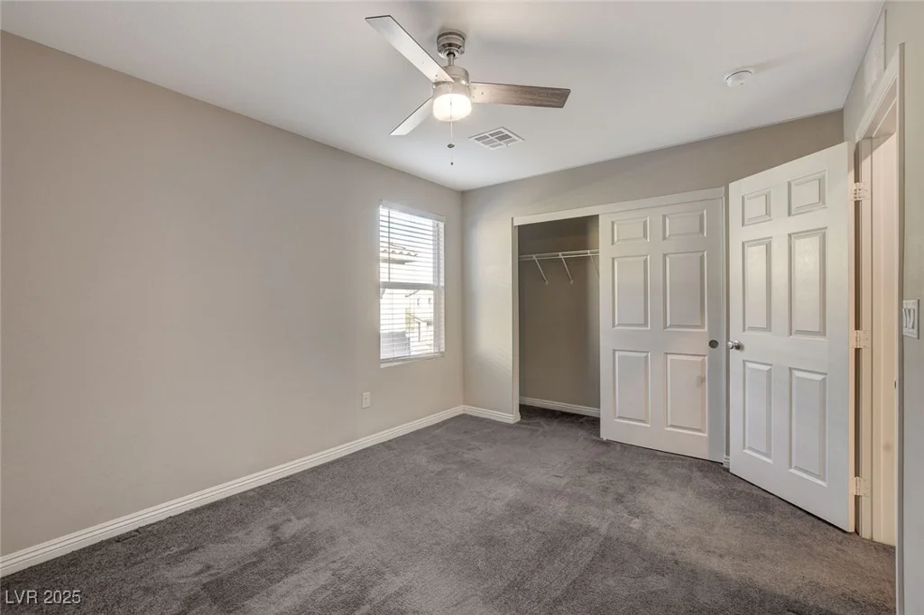 3849 Park Field, Las Vegas, NV 89120