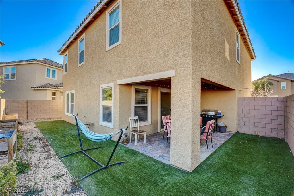 3849 Park Field, Las Vegas, NV 89120