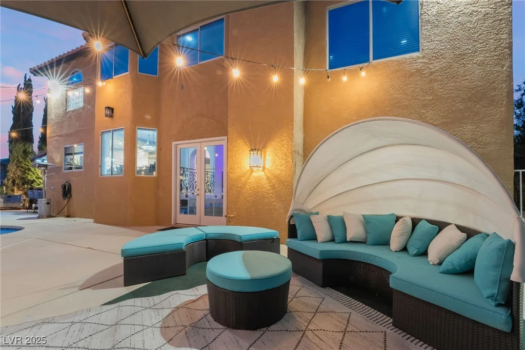 3364 Canoe Cove, Las Vegas, NV 89117