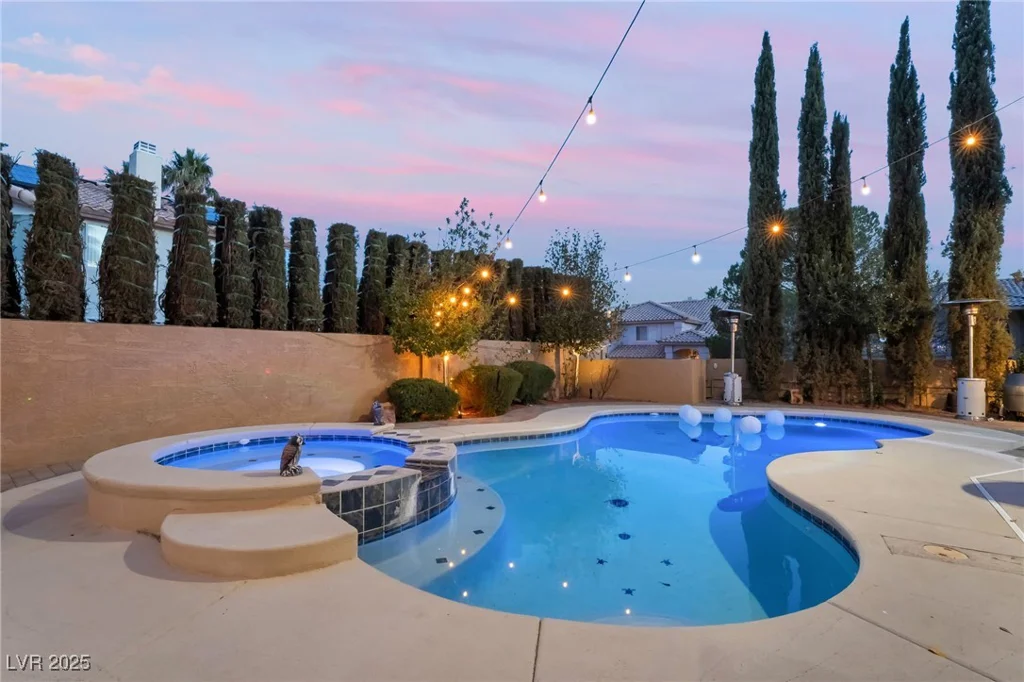 3364 Canoe Cove, Las Vegas, NV 89117