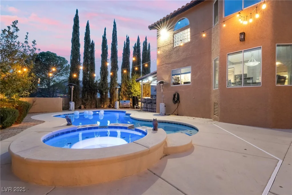 3364 Canoe Cove, Las Vegas, NV 89117