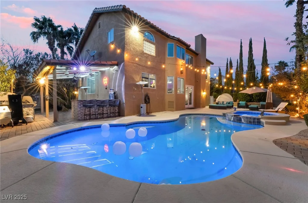 3364 Canoe Cove, Las Vegas, NV 89117