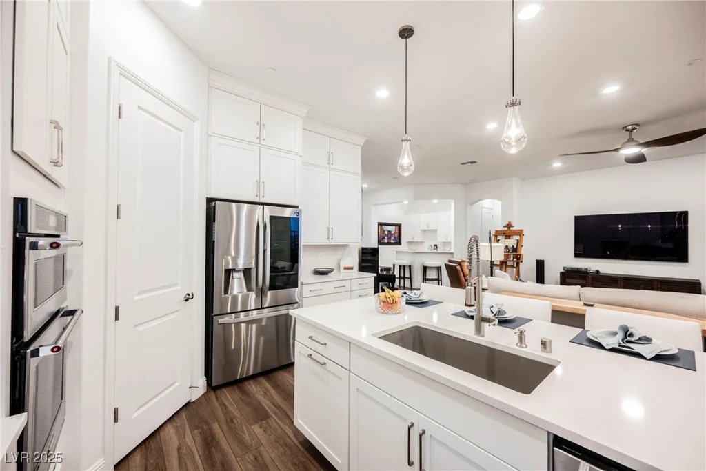 140 Springbough, Las Vegas, NV 89138