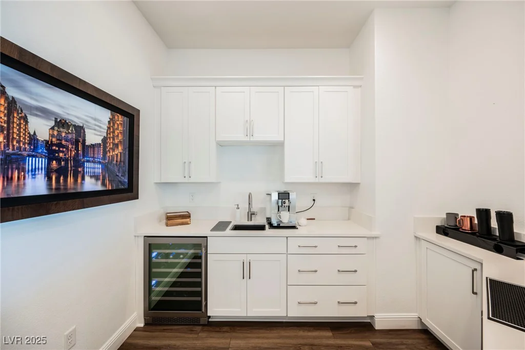 140 Springbough, Las Vegas, NV 89138