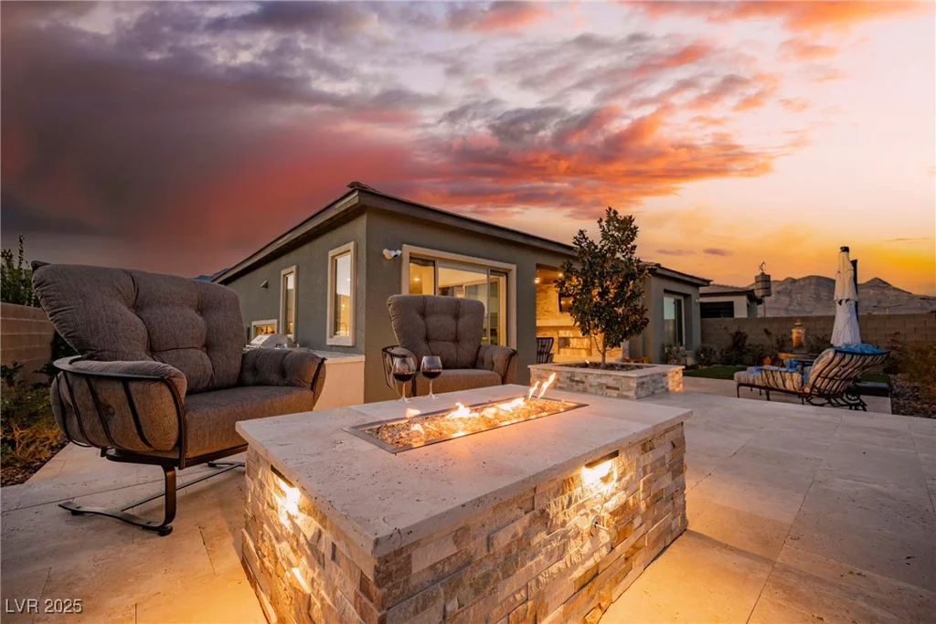 140 Springbough, Las Vegas, NV 89138