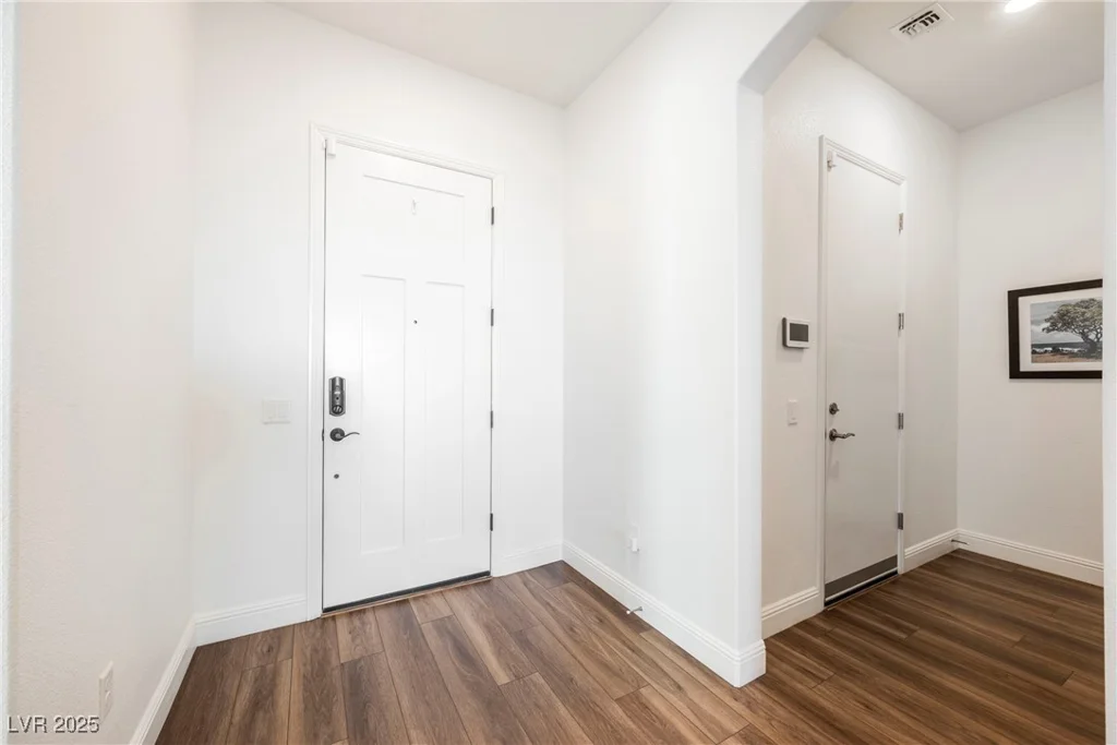 140 Springbough, Las Vegas, NV 89138