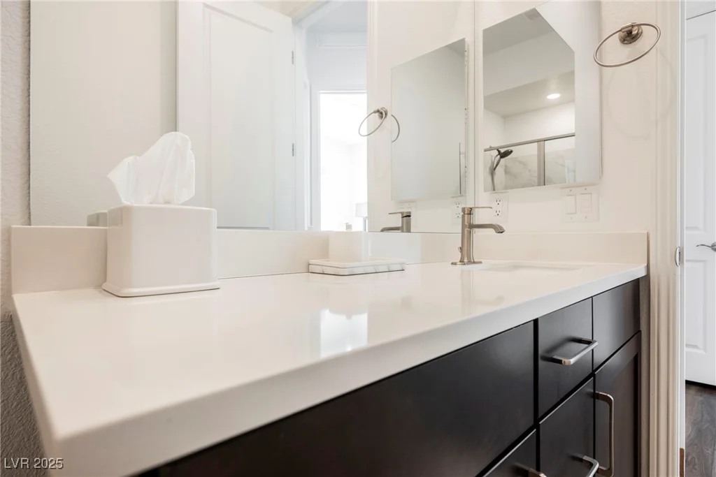 140 Springbough, Las Vegas, NV 89138