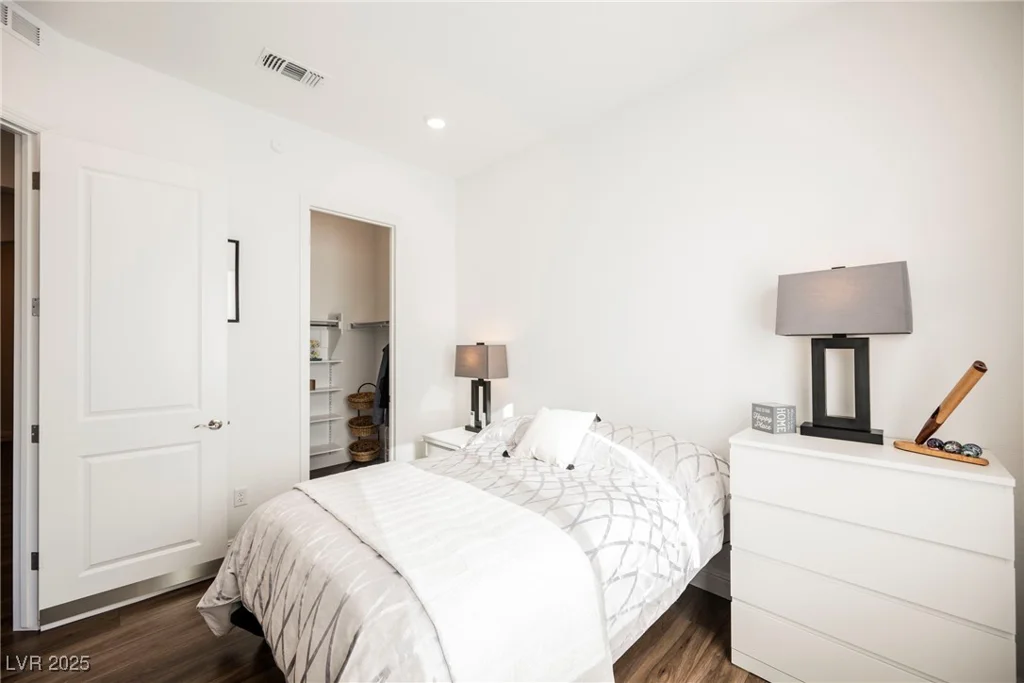 140 Springbough, Las Vegas, NV 89138