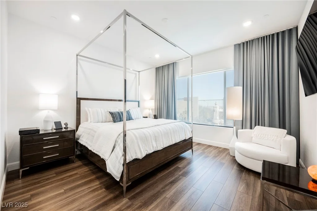 140 Springbough, Las Vegas, NV 89138