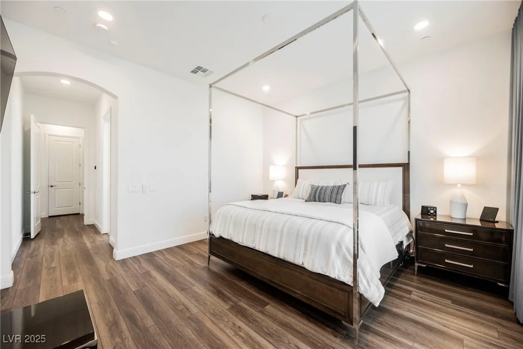 140 Springbough, Las Vegas, NV 89138