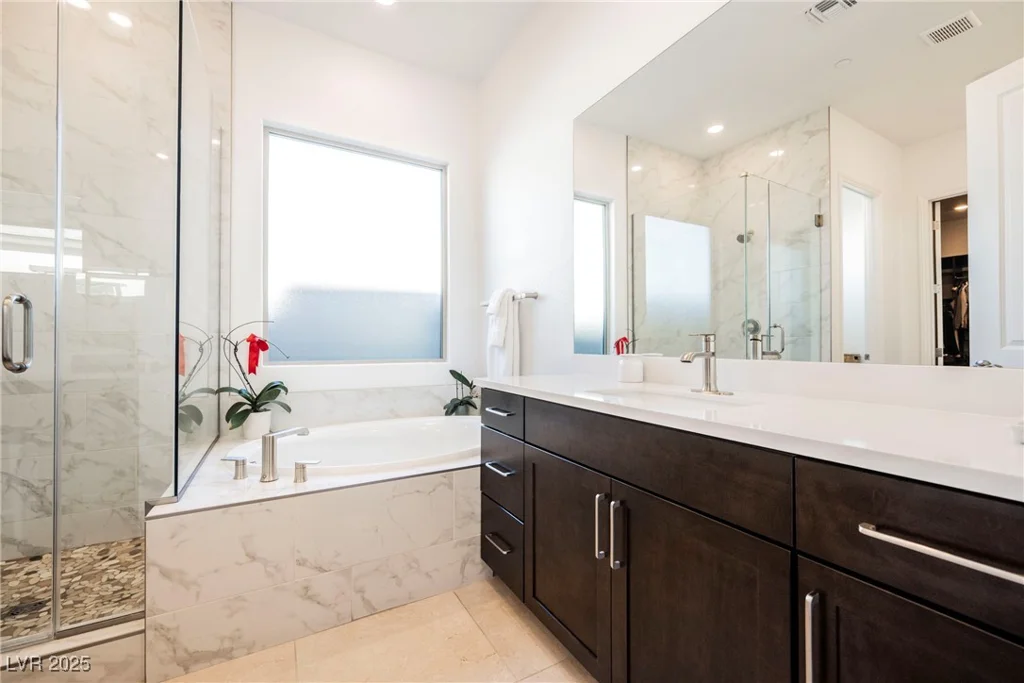 140 Springbough, Las Vegas, NV 89138