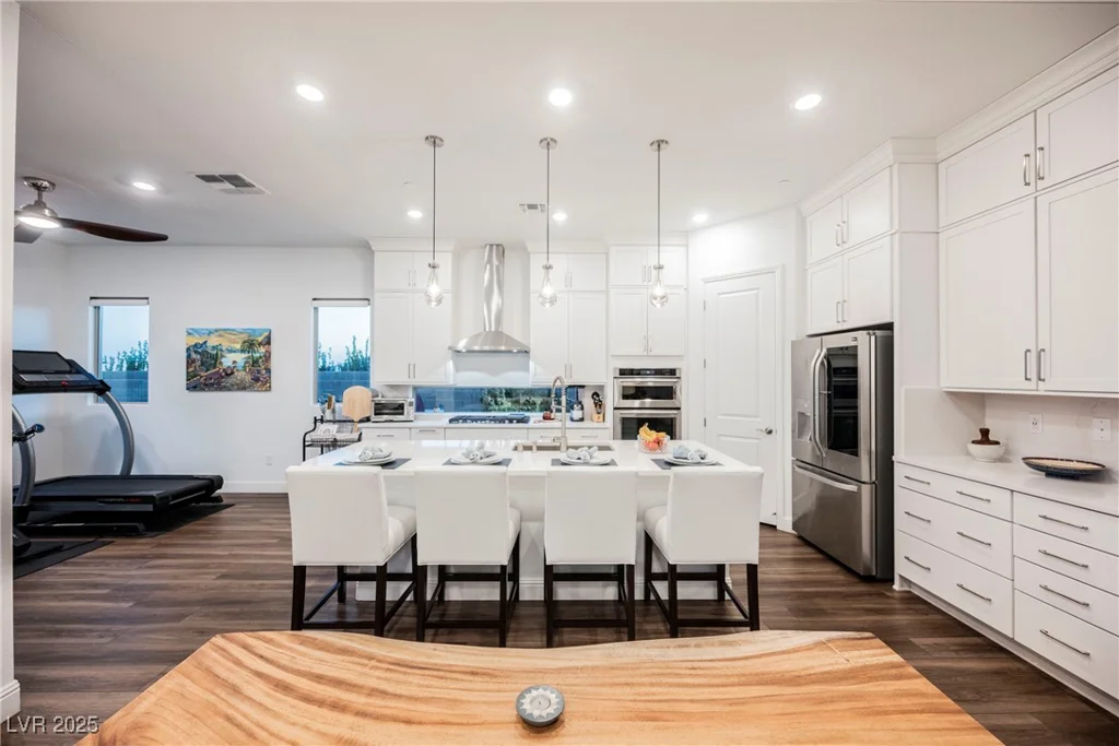 140 Springbough, Las Vegas, NV 89138