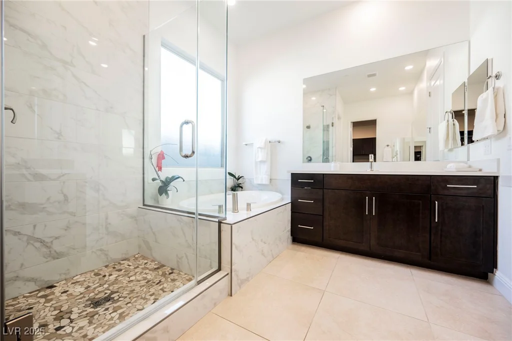 140 Springbough, Las Vegas, NV 89138