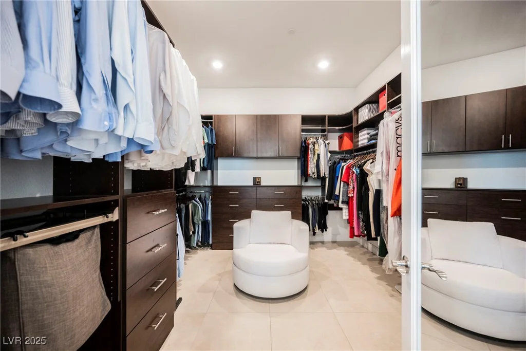 140 Springbough, Las Vegas, NV 89138