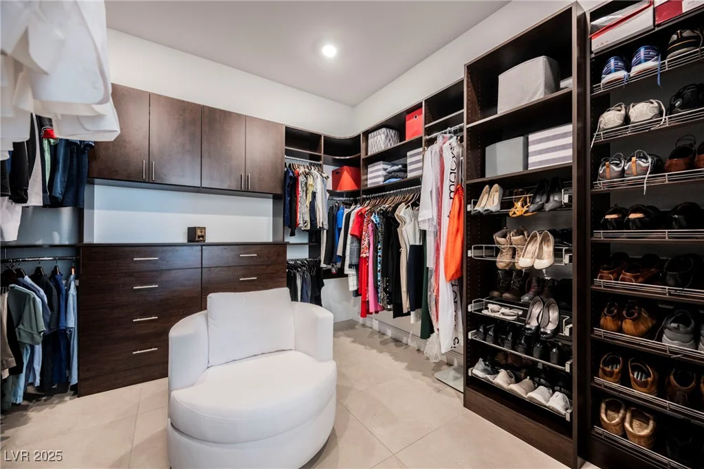 140 Springbough, Las Vegas, NV 89138