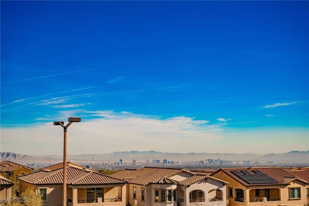 140 Springbough, Las Vegas, NV 89138