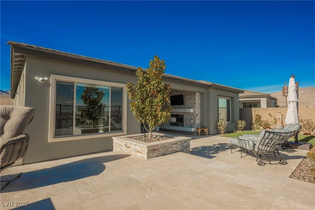 140 Springbough, Las Vegas, NV 89138