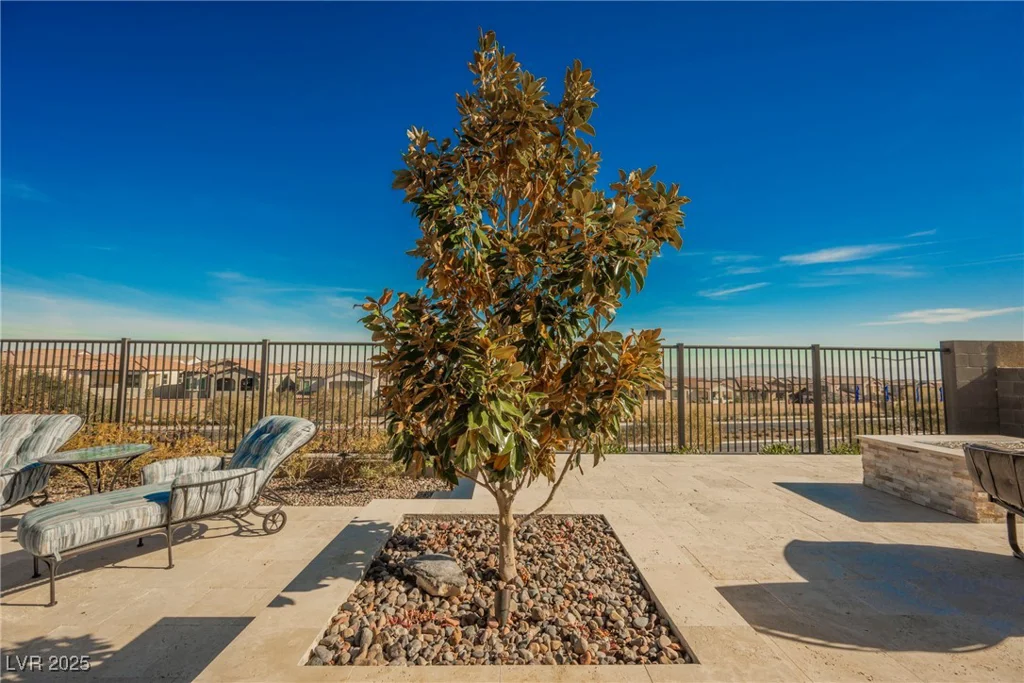 140 Springbough, Las Vegas, NV 89138