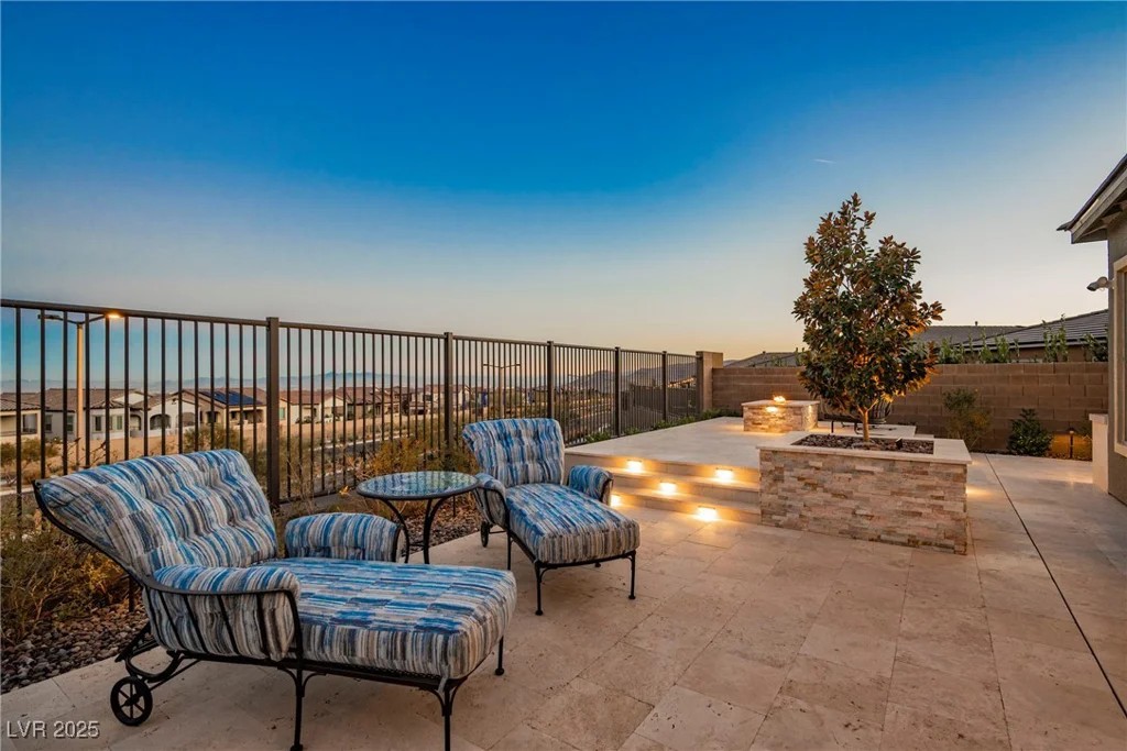 140 Springbough, Las Vegas, NV 89138