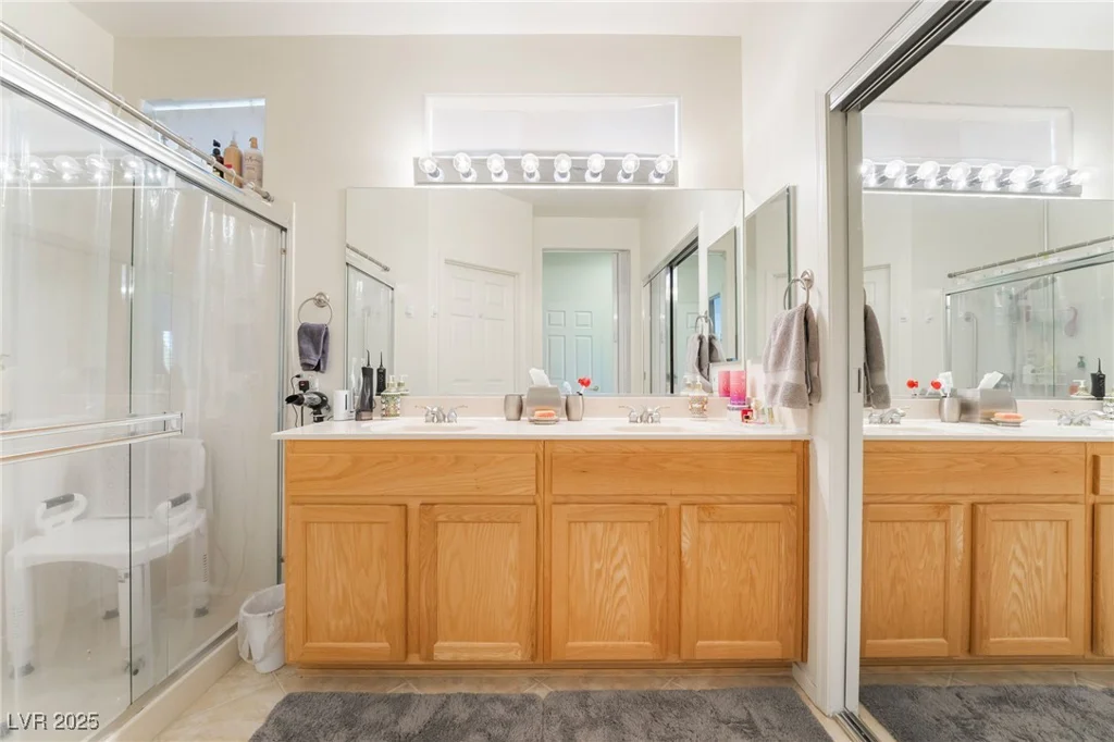 2810 Sapphire Desert, Henderson, NV 89052