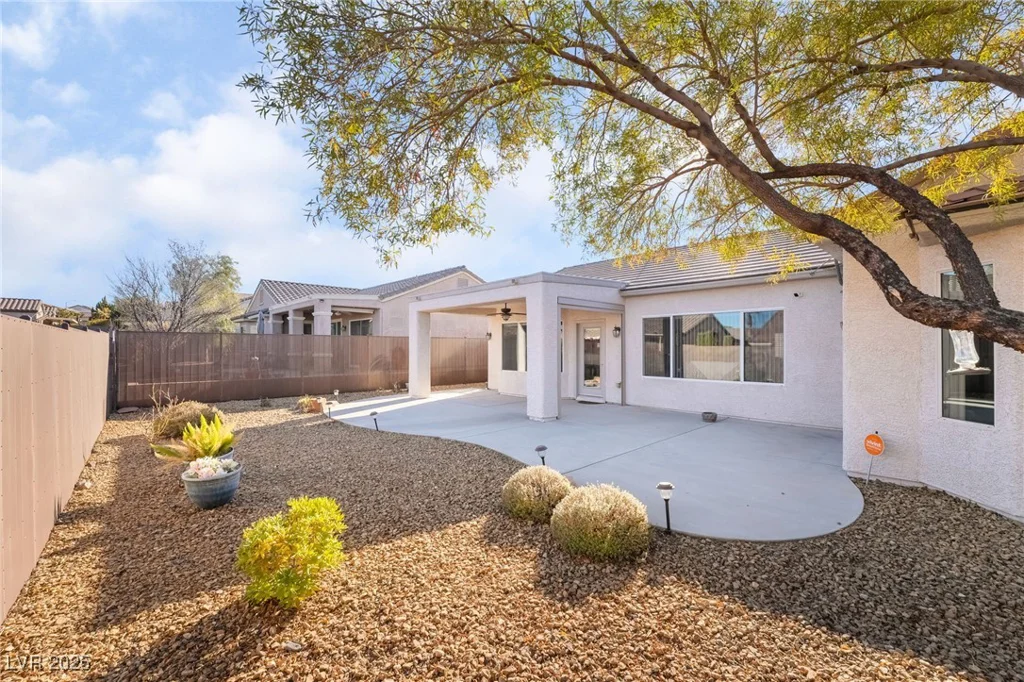 2810 Sapphire Desert, Henderson, NV 89052