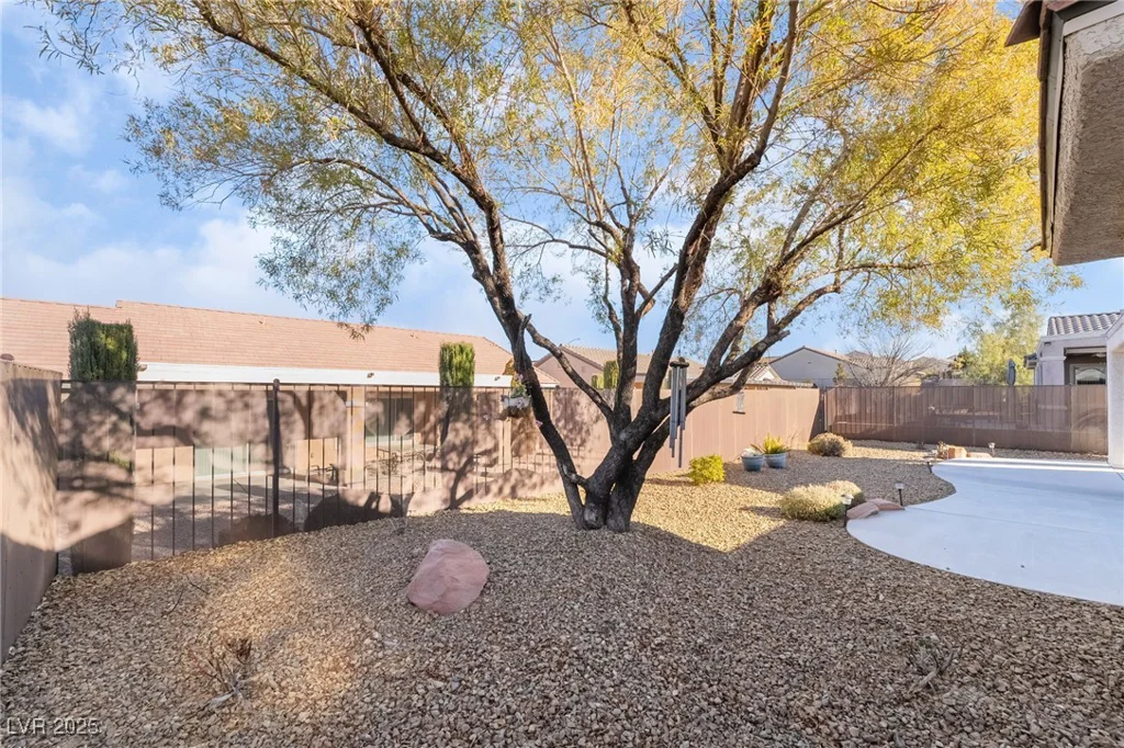 2810 Sapphire Desert, Henderson, NV 89052
