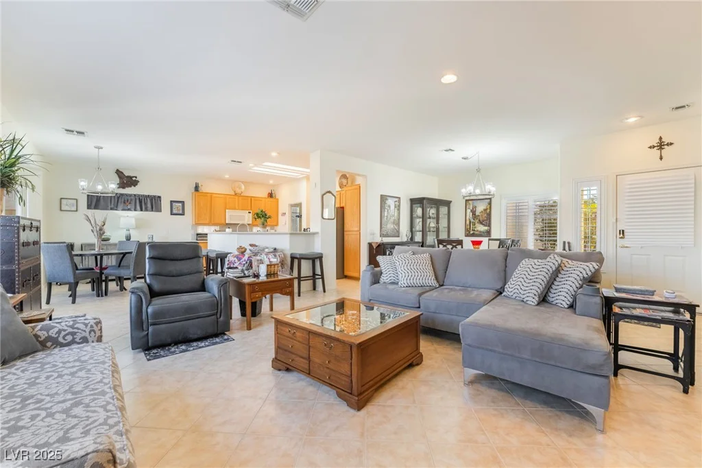 2810 Sapphire Desert, Henderson, NV 89052