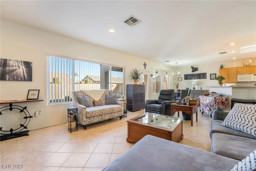 2810 Sapphire Desert, Henderson, NV 89052