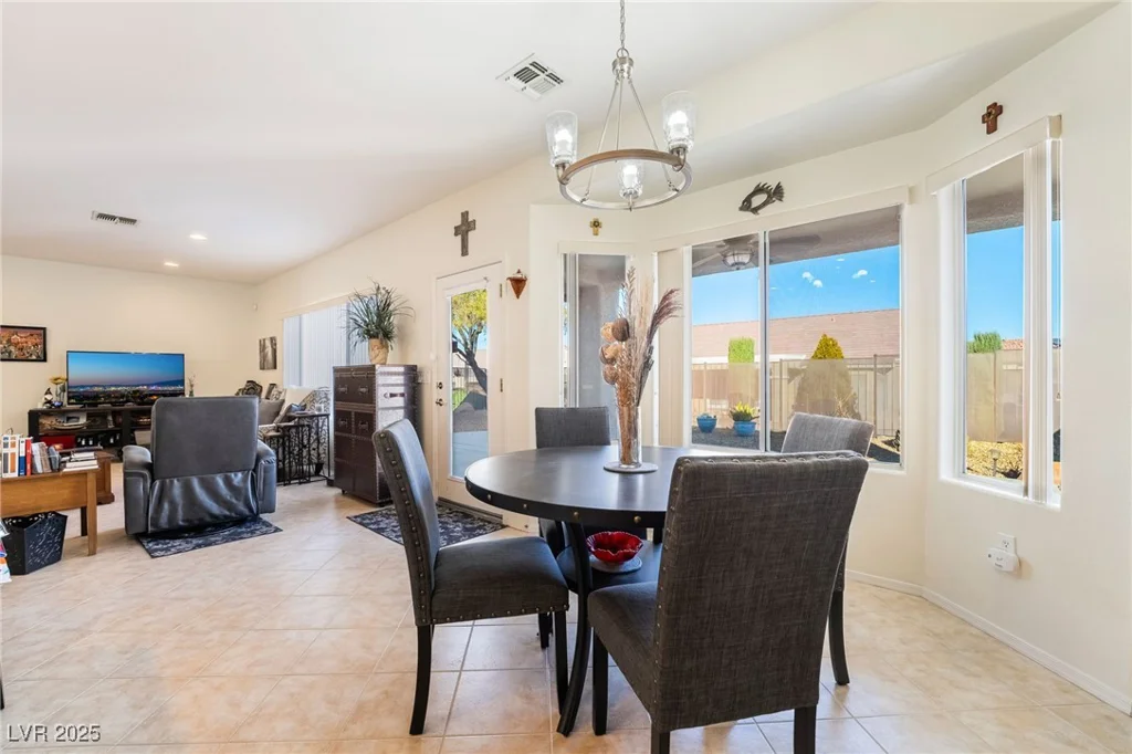 2810 Sapphire Desert, Henderson, NV 89052