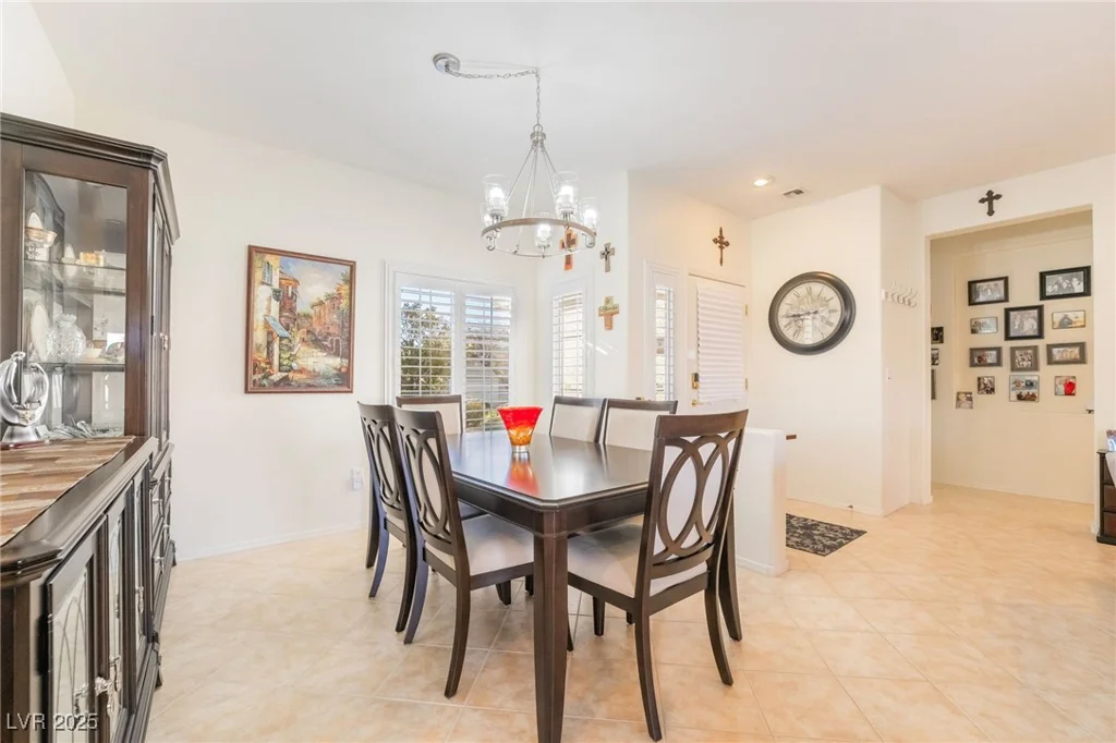 2810 Sapphire Desert, Henderson, NV 89052