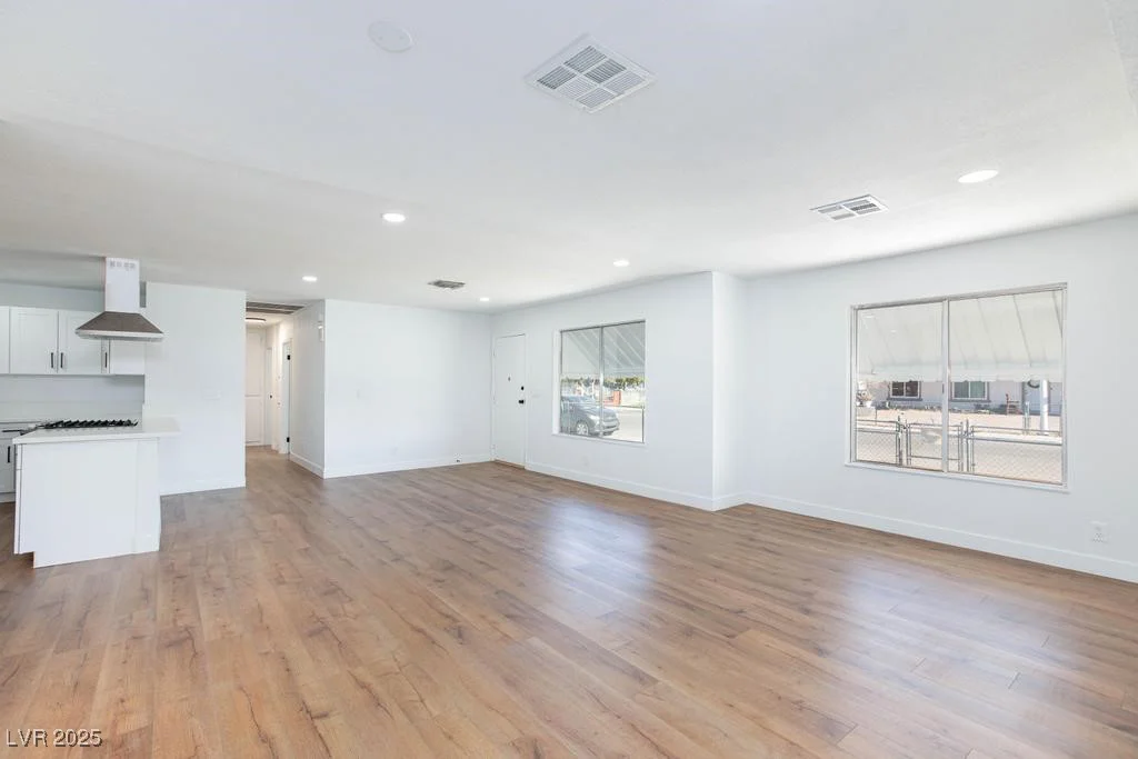 3025 Holmes, North Las Vegas, NV 89030