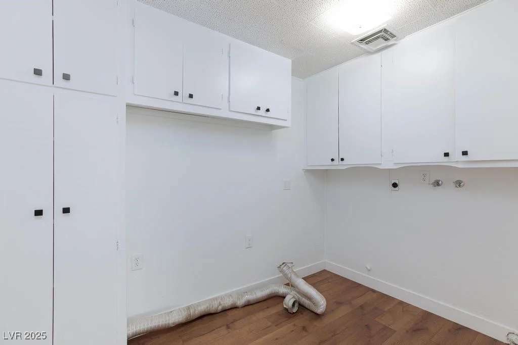3025 Holmes, North Las Vegas, NV 89030