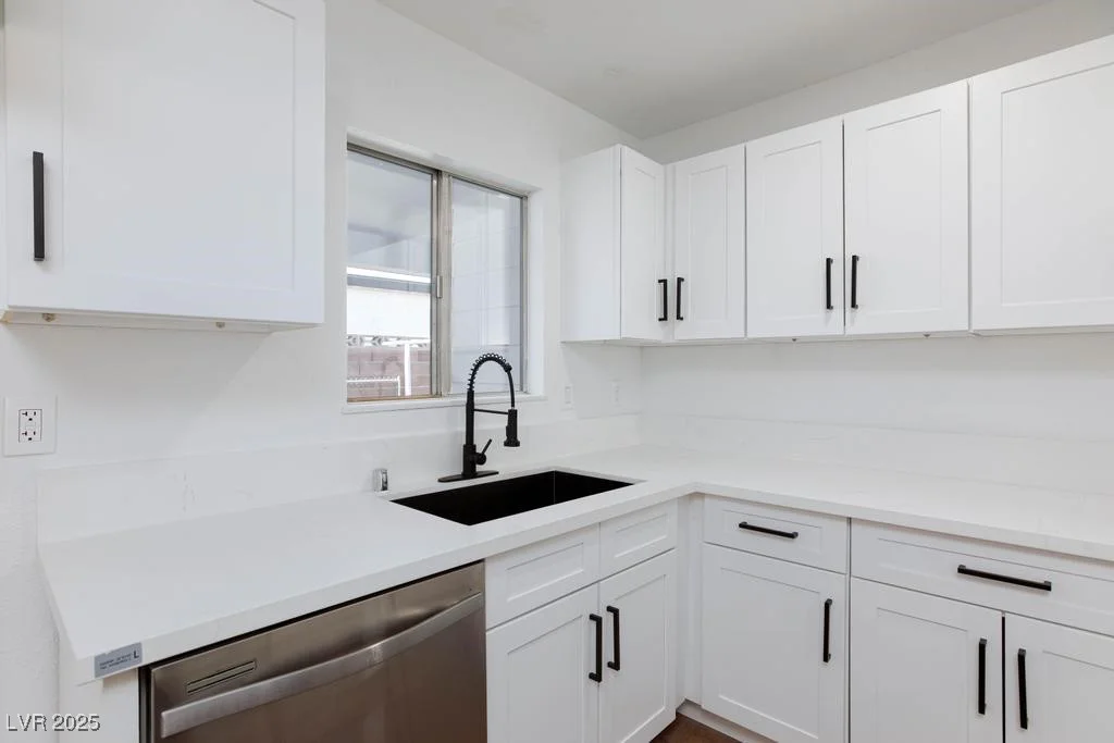 3025 Holmes, North Las Vegas, NV 89030