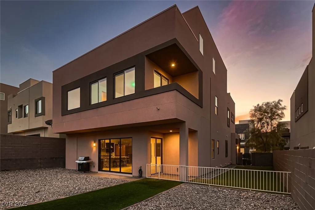 284 Crimson Edge, Henderson, NV 89012