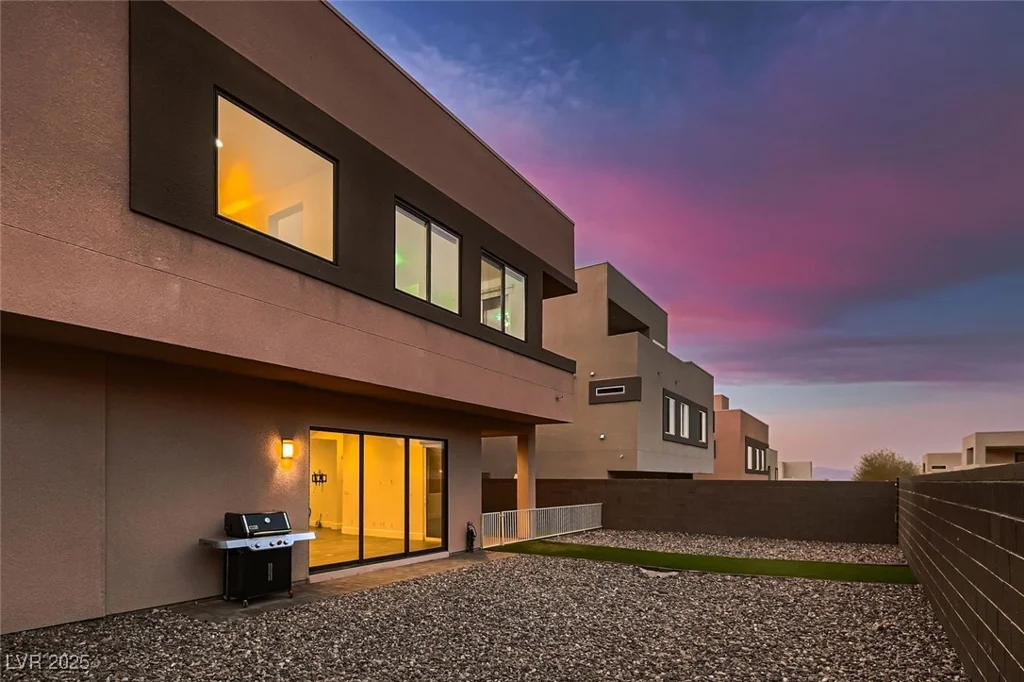 284 Crimson Edge, Henderson, NV 89012