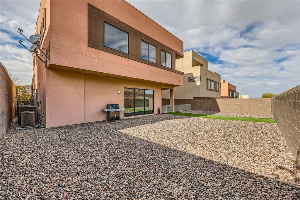 284 Crimson Edge, Henderson, NV 89012