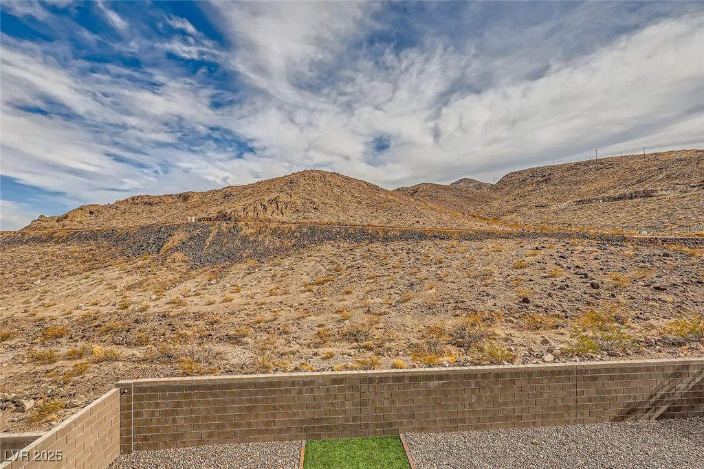 284 Crimson Edge, Henderson, NV 89012