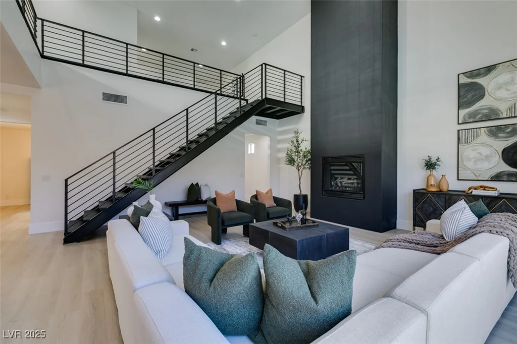 2631 Mystere, Las Vegas, NV 89117