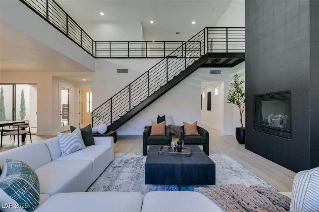 2631 Mystere, Las Vegas, NV 89117